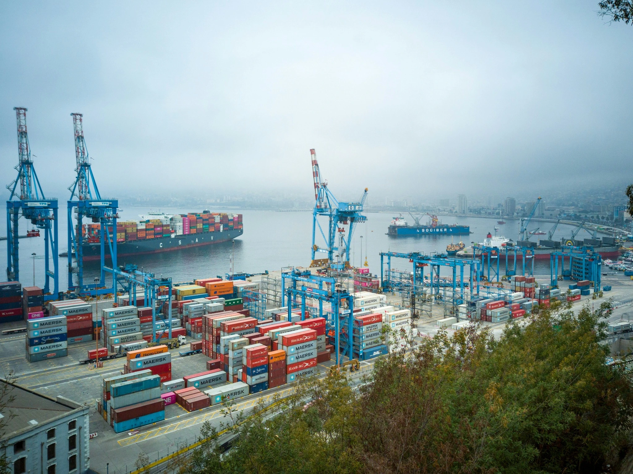 Operación de carga en una terminal portuaria
